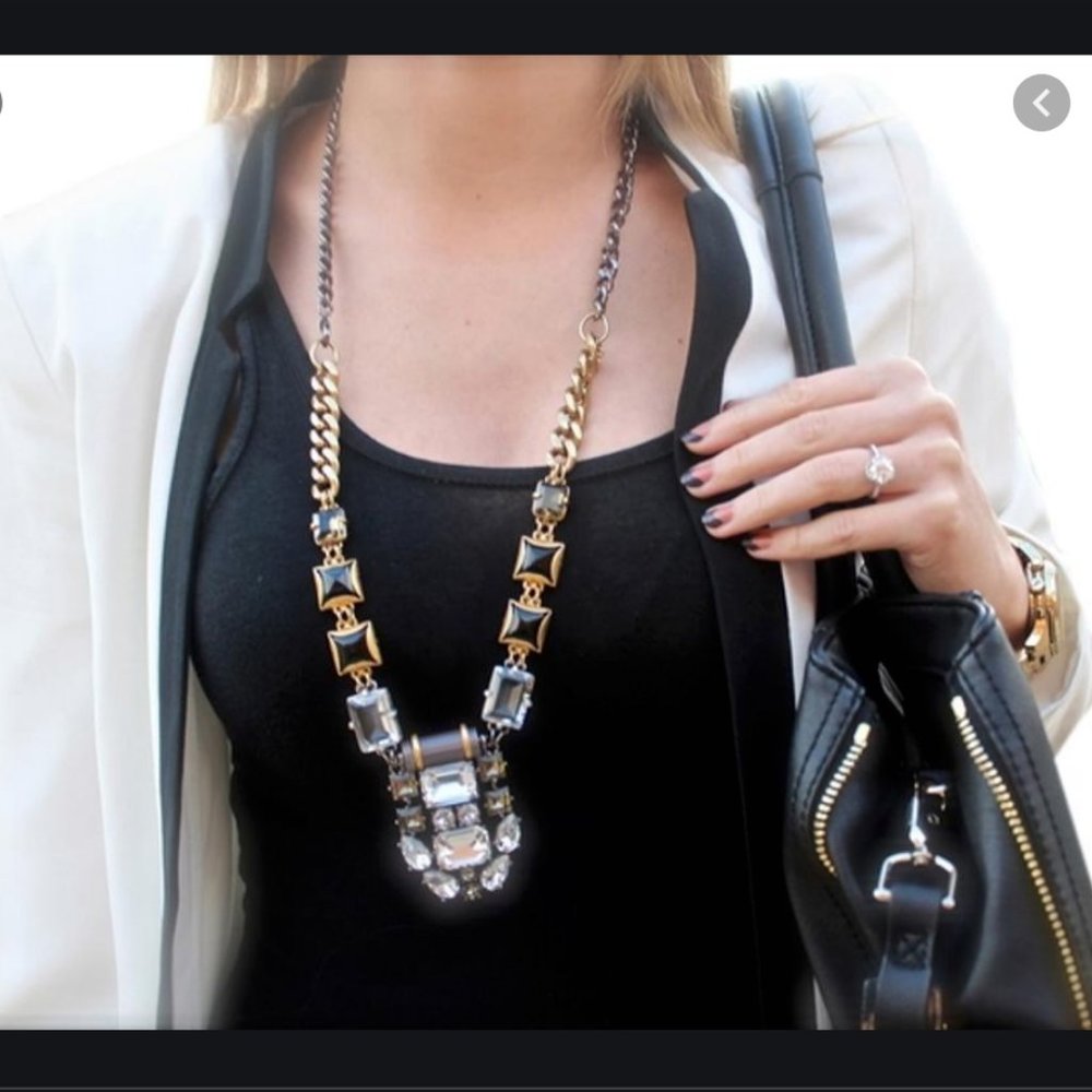 Stella & Dot Phoenix Pendant Necklace - Picture 5 of 12